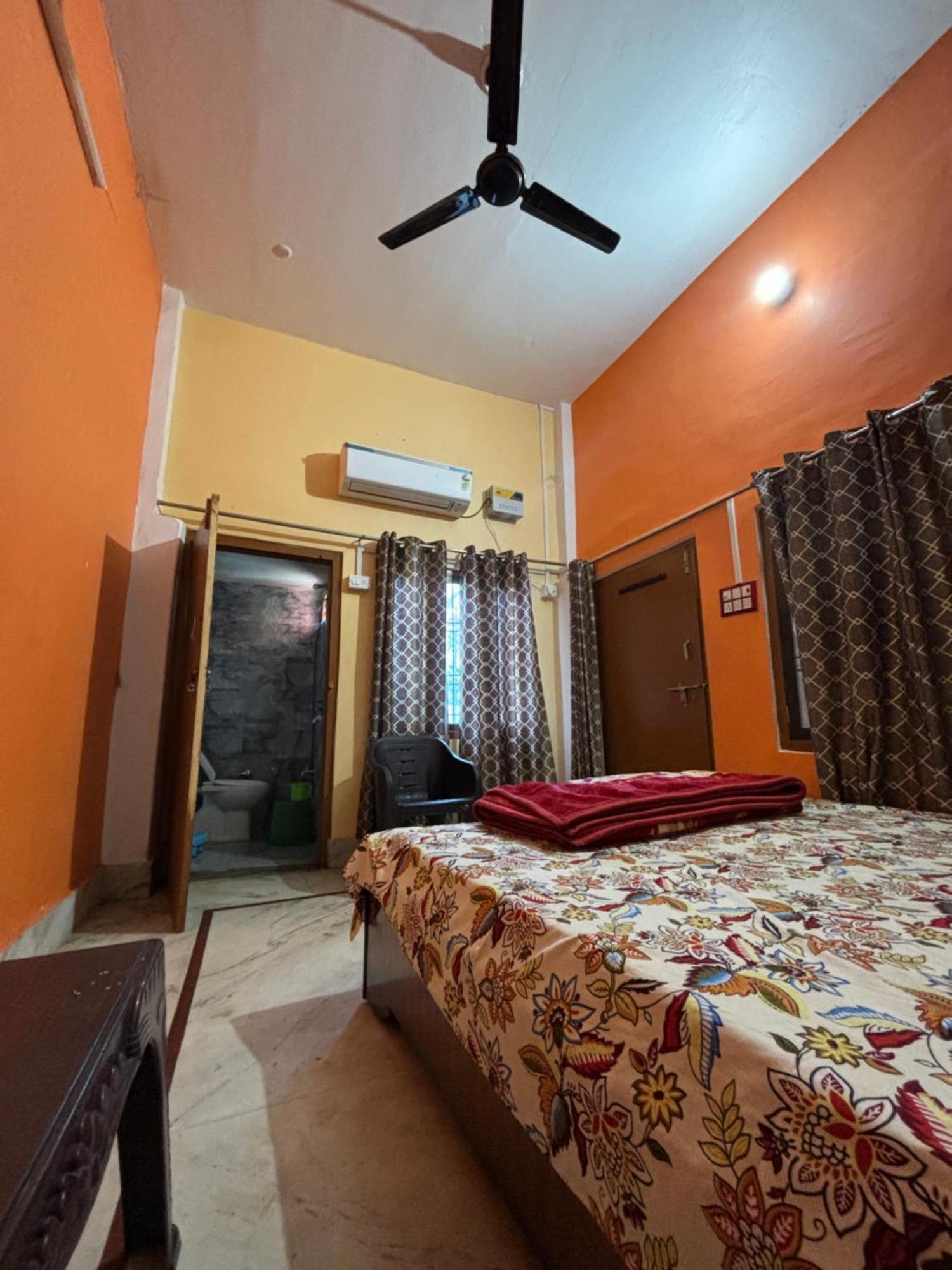 Shakuntala Guest House Ayodhya Экстерьер фото
